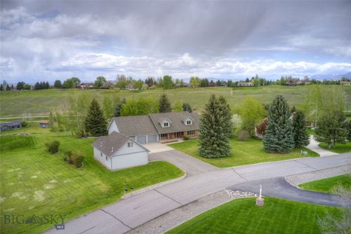2915 Branding Iron Rd, Bozeman, MT, 59715-8447 | Card Image