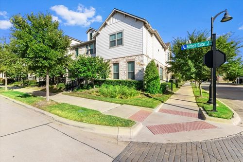 6516 Northern Dancer Dr, North Richland Hills, TX, 76180-5931 | Card Image