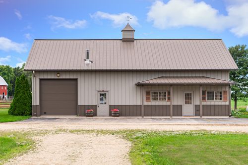 7025 - A Il Route 64, Clare, IL, 60111-9502 | Card Image