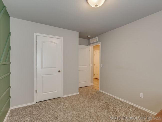13 Evermore Ln, House other with 3 bedrooms, 2 bathrooms and null parking in Yukon OK | Image 33