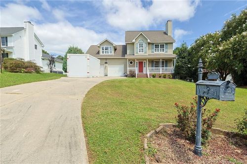 146 Yorkshire Dr, Cameron, NC, 28326-6945 | Card Image