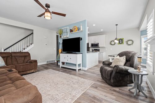 4869 W Anise St, Riverton, UT, 84096-1800 | Card Image