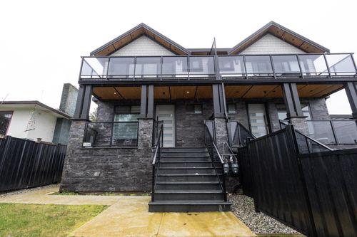 3668 Yale Street, Vancouver, BC, V5K1C8 | Card Image