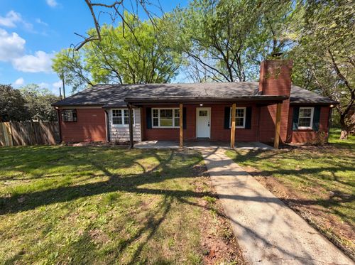 101 Oak St, Smyrna, TN, 37167-2614 | Card Image