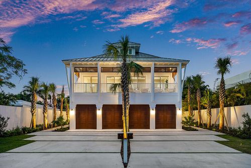 909 Bond Way, Delray Beach, FL, 33483-5805 | Card Image