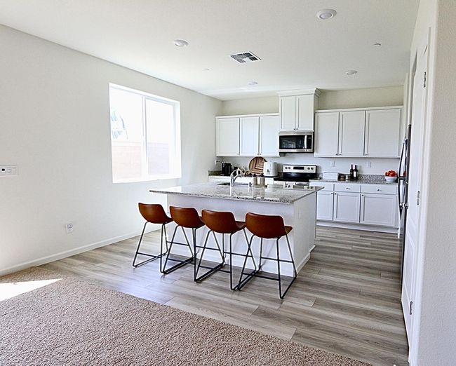 2216 Rick Dr, House other with 5 bedrooms, 3 bathrooms and null parking in Linda CA | Image 4