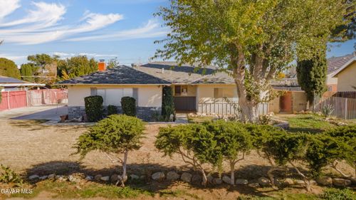 41522 Rimfield Ave, Lancaster, CA, 93536-2470 | Card Image