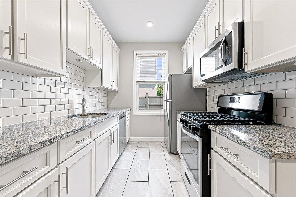 Residential in JC, Heights 3