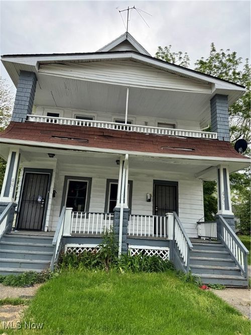 483 E 128th St, Cleveland, OH, 44108-1833 | Card Image