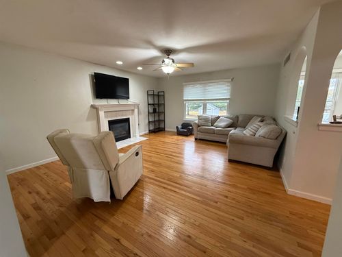 191 Kathy Cir, Linden, MI, 48451-9682 | Card Image