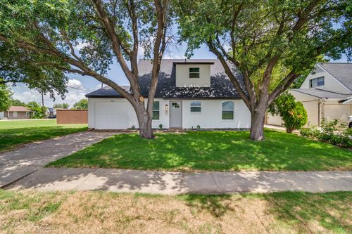 1026 Trellis Dr, Garland, TX, 75040-5726 | Card Image