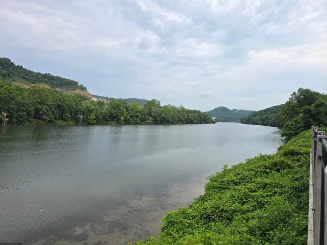 1205 University Commons Dr, Condo with 4 bedrooms, 4 bathrooms and 3 parking in Star City WV | Image 35