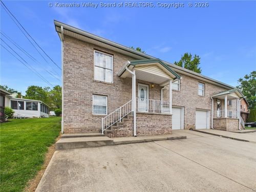 a-5233A Beechcrest Dr, Cross Lanes, WV, 25313-1843 | Card Image