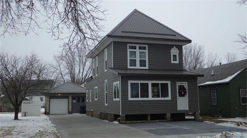 206 S Marshall St, Rock Rapids, IA, 51246-1520 | Card Image