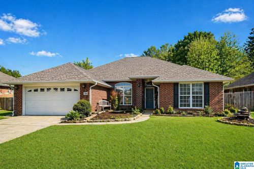 220 Cedar Mdw, Maylene, AL, 35114-5004 | Card Image