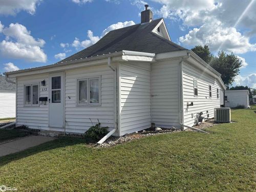 612 Clinton Ave, Ottumwa, IA, 52501-5120 | Card Image
