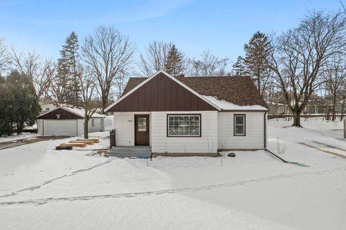 960 Jefferson St Se, HUTCHINSON, MN, 55350-3231 | Card Image