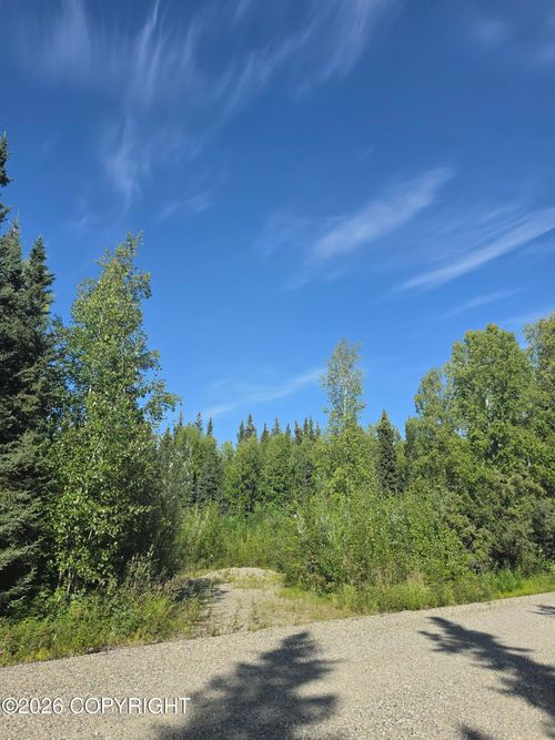 4600 Lauesen Ave, North Pole, AK, 99705 | Card Image