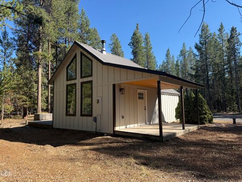 52318 Dustan Rd, La Pine, OR, 97739-9543 | Card Image