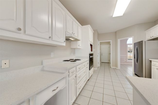1225 E Remington Park Dr, House other with 4 bedrooms, 2 bathrooms and null parking in Terrell TX | Image 5