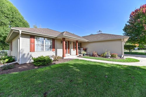 3632 Stillwater Cir, Waukesha, WI, 53189-6826 | Card Image