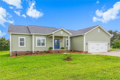 2364 Summertime Rd, Yadkinville, NC, 27055-7247 | Card Image