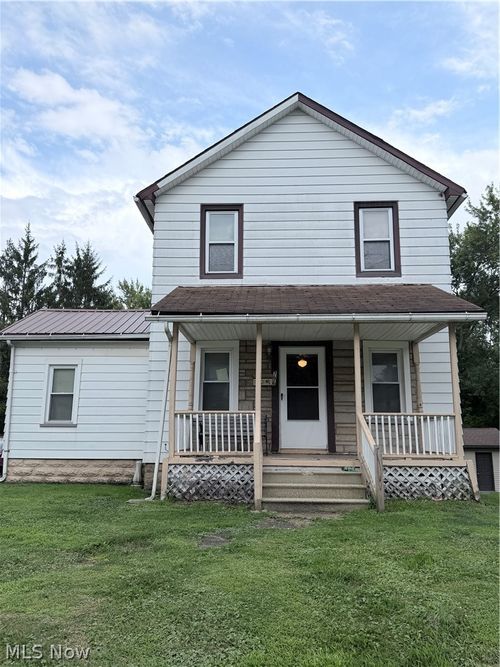 796 Newgarden Ave, Salem, OH, 44460-3602 | Card Image