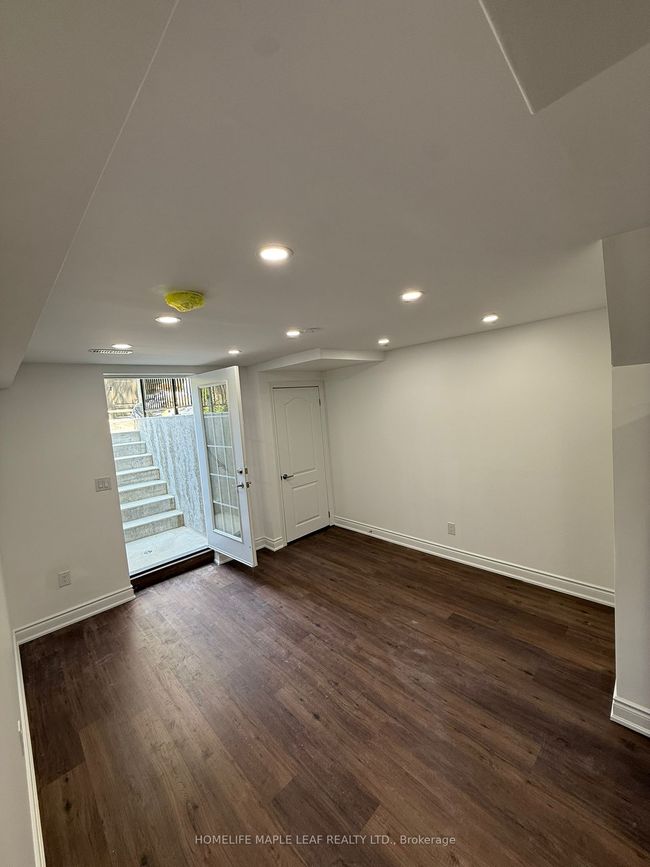 51 Angus Dr, House other with 2 bedrooms, 1 bathrooms and 1 parking in Ajax ON | Image 9