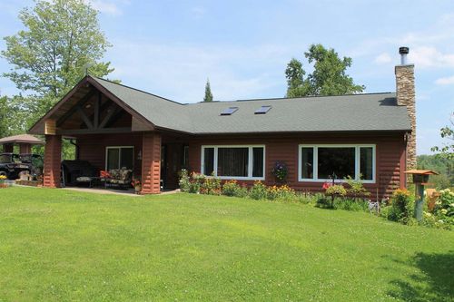 W7202 Kodiak Drive, Pembine, WI, 54151 | Card Image