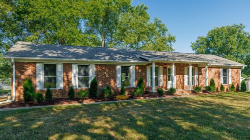 548 Hillside Ln, Gallatin, TN, 37066-4827 | Card Image