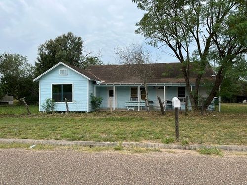409 E Kohler St, Hebbronville, TX, 78361-3837 | Card Image