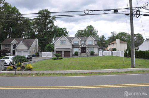 260 Church Ln, North Brunswick, NJ, 08902-9601 | Card Image