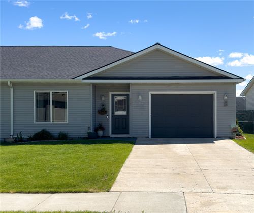 122 Empire Loop, Kalispell, MT, 59901 | Card Image