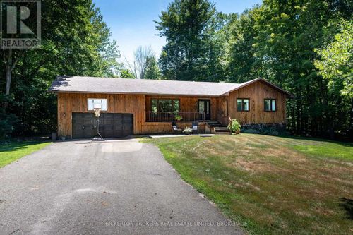 165 Union Road, Front of Leeds & Seeleys Bay, ON, K0E1L0 | Card Image