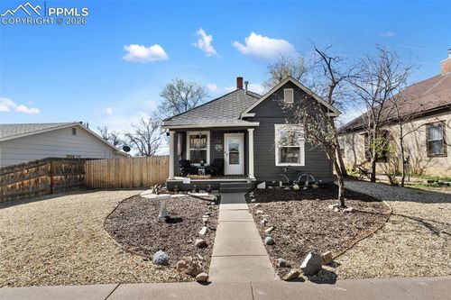 712 Woodlawn Ave, Canon City, CO, 81212-2845 | Card Image