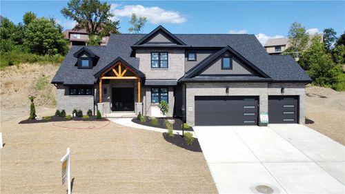 1065 Skyline Dr, Canonsburg, PA, 15317-8509 | Card Image