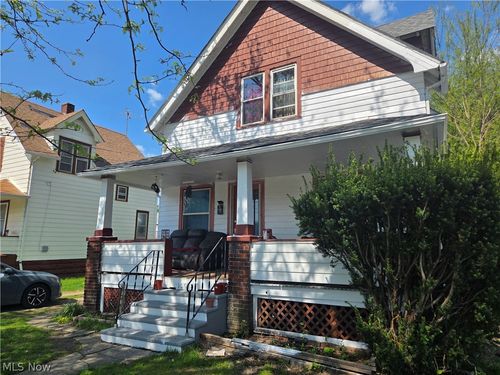 10918 Oliver Rd, Cleveland, OH, 44111-4818 | Card Image