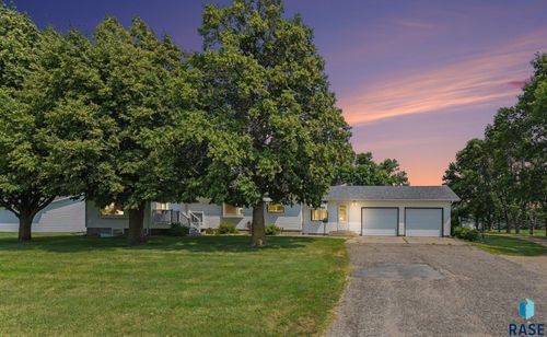 520 S Pleasant Ave, Ramona, SD, 57054-2014 | Card Image