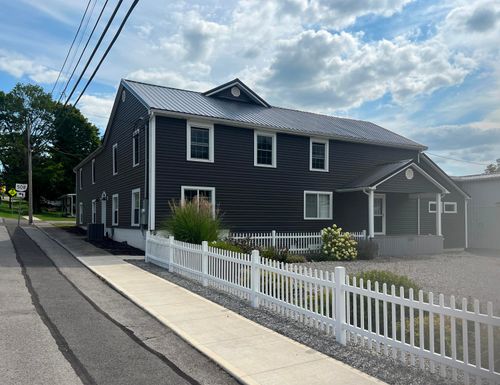 380 S Main St, De Graff, OH, 43318-9418 | Card Image