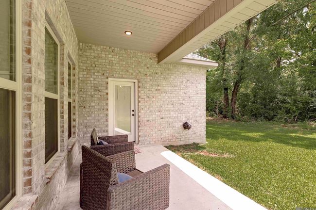 1832 Marshall Jones Sr Rd, House other with 4 bedrooms, 3 bathrooms and null parking in Zachary LA | Image 4