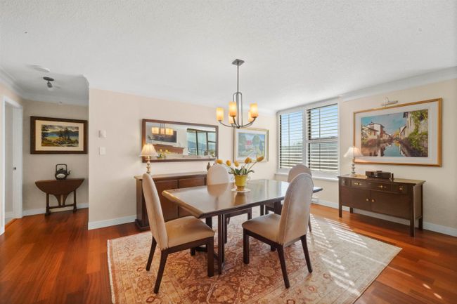 2203 - 288 Ungless Way, Condo with 3 bedrooms, 2 bathrooms and 2 parking in Port Moody BC | Image 5