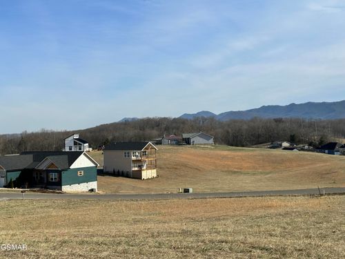 2036 Lazy Dr, Newport, TN, 37821-6562 | Card Image