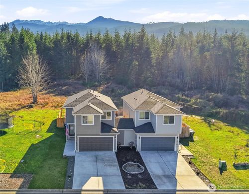 146 Valley Creek Dr, Port Angeles, WA, 98362-3769 | Card Image