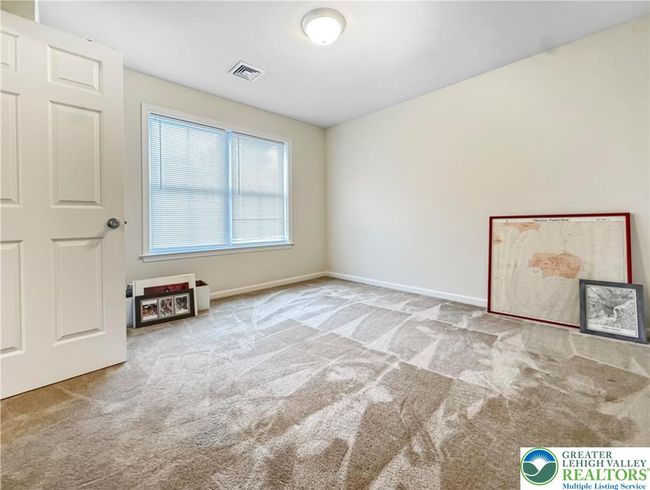 32 W Clark St, House other with 4 bedrooms, 4 bathrooms and null parking in HELLERTOWN PA | Image 10