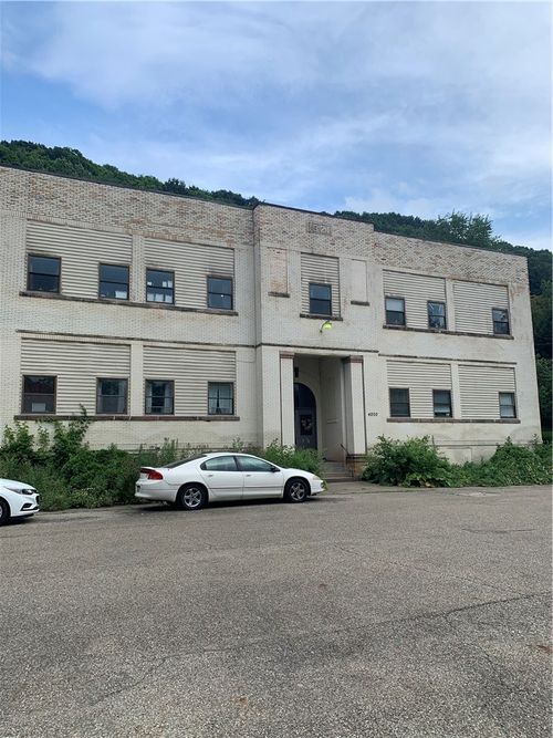 6-4200 Arnold Ave, Lower Burrell, PA, 15068 | Card Image
