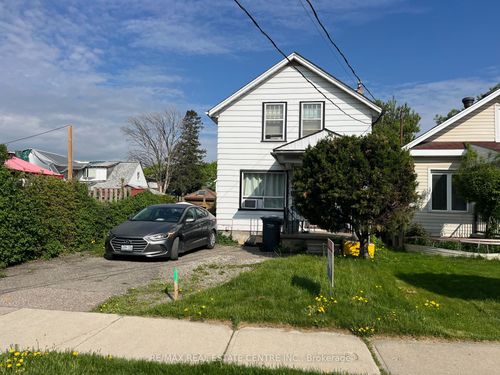 4 Eastern Ave, Brampton, ON, L6W1X6 | Card Image