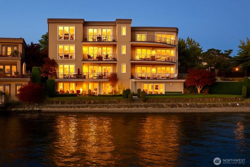 apt-102-115 Lake Ave W, Kirkland, WA, 98033-6184 | Card Image