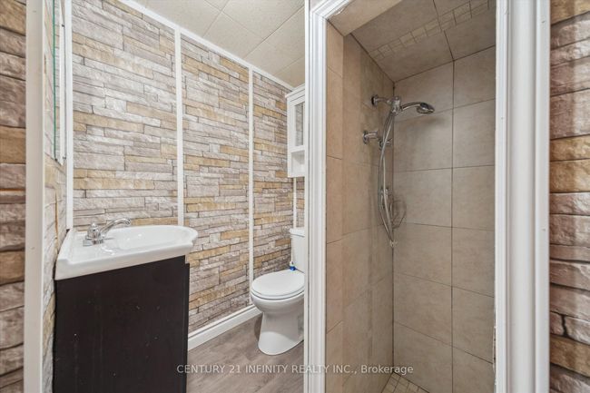 9 Forest Rd, House other with 4 bedrooms, 2 bathrooms and 2 parking in Ajax ON | Image 22