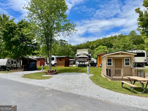 41 Fleetwood Dr, Rabun Gap, GA, 30568 | Card Image