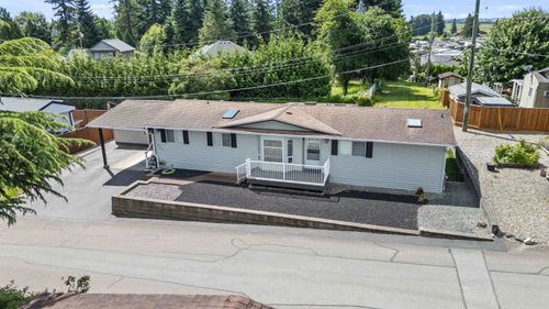 260-27111 0 Ave, Aldergrove, BC, V4W2T6 | Card Image